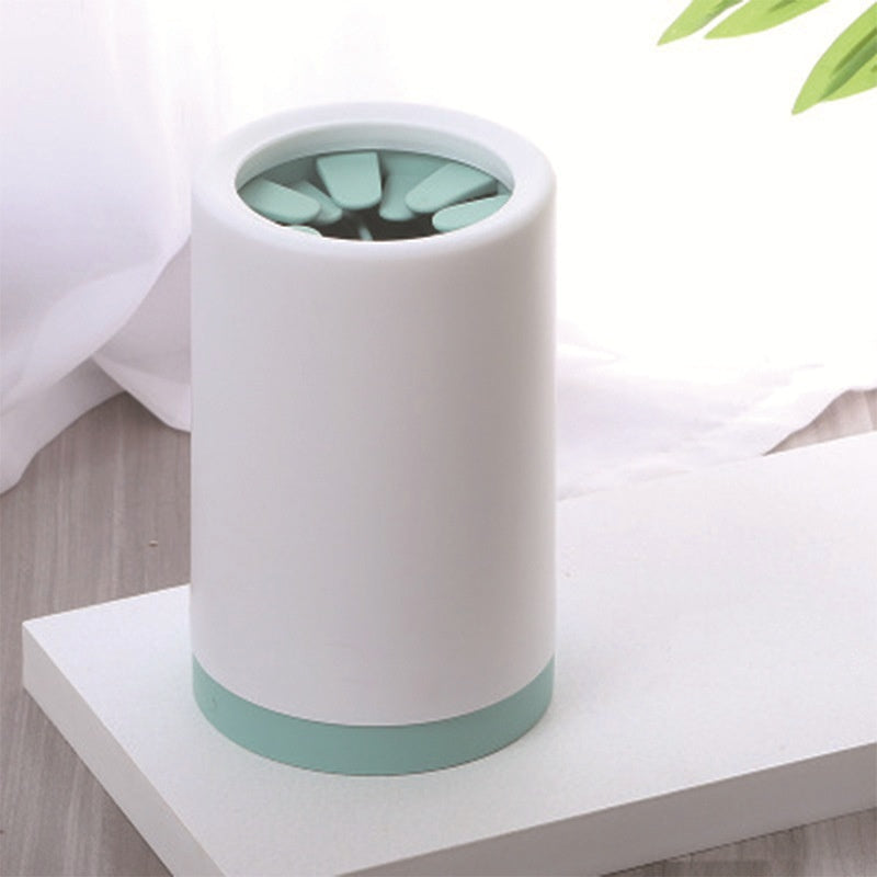 Wagbase paw cleaner cup in green